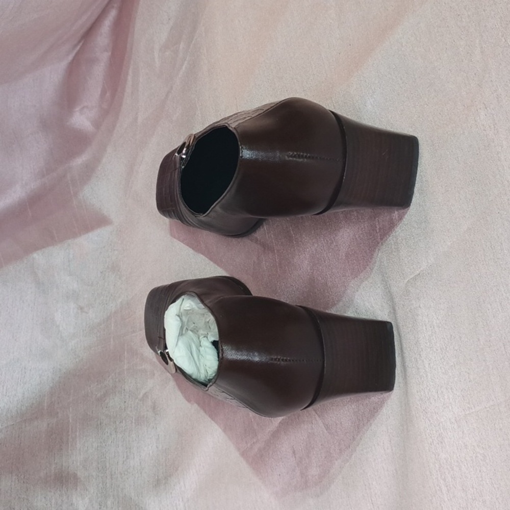 Aigner leather loafers 8.5 - Picture 4 of 12
